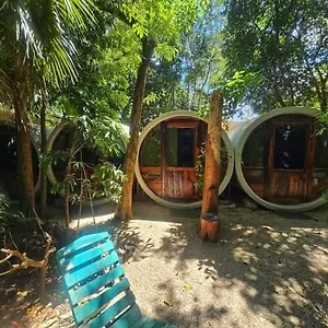  Albergue Tubo